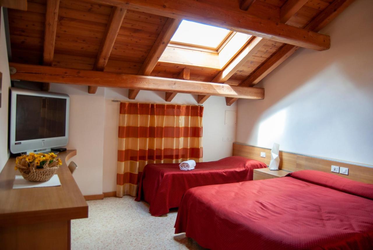 Pullir Agriturismo Antico Splendoreヴィラ エクステリア 写真